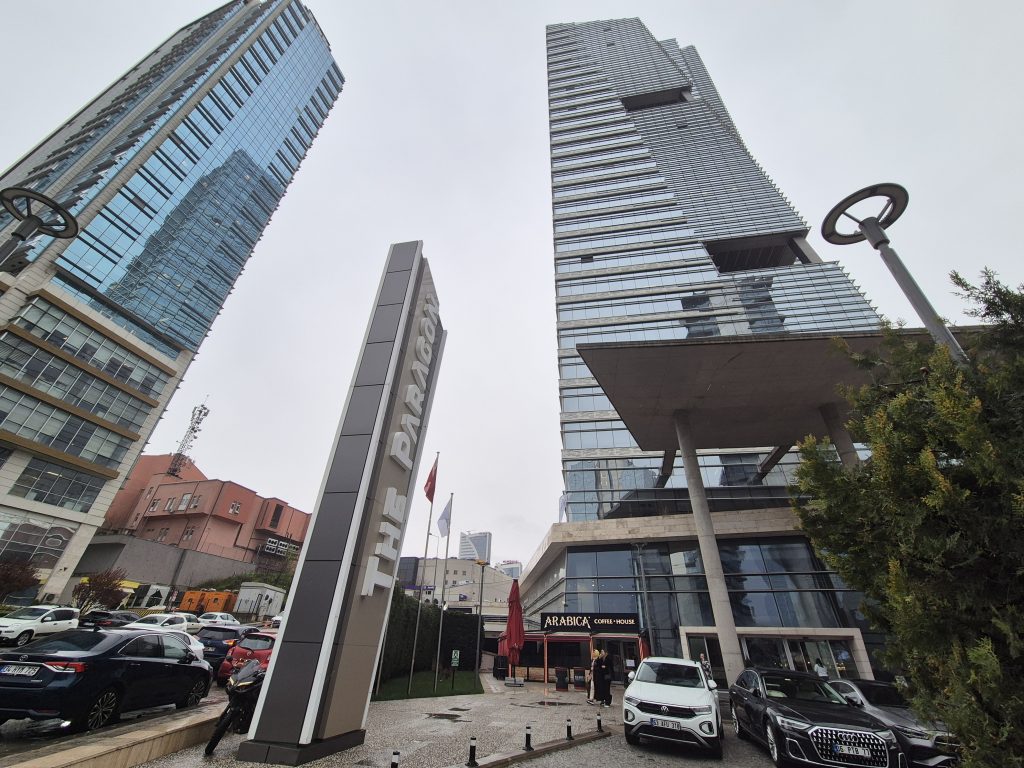ANKARA ÇANKAYA KIZILIRMAK MAHALLESİ THE PARAGON PLAZA DA SATILIK PRESTİJLİ OFİS & BÜRO