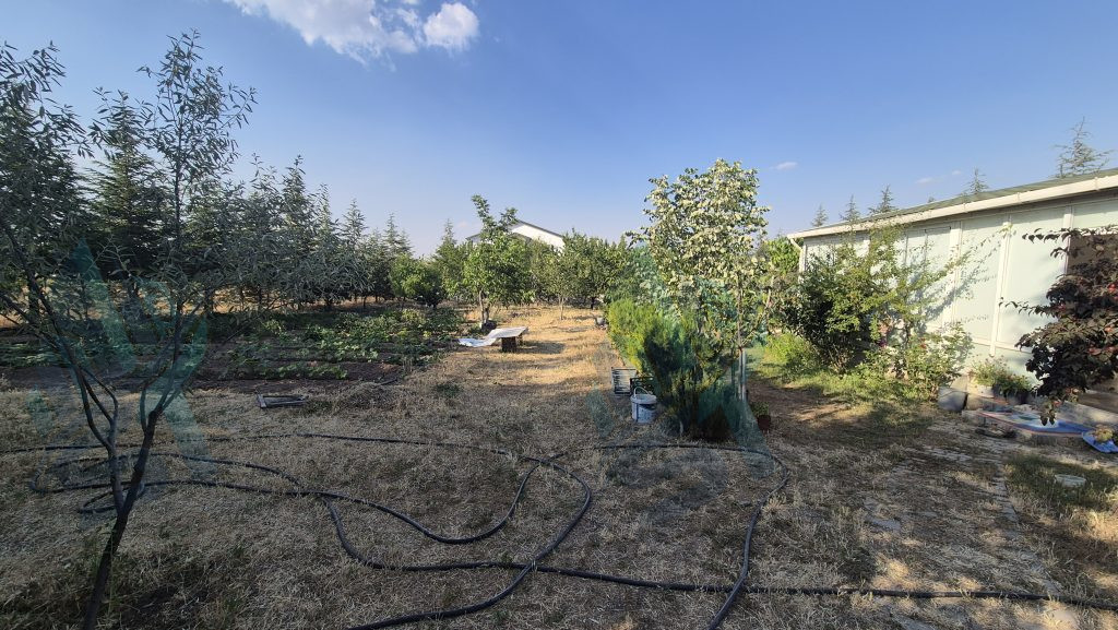 GÖLBAŞI HACILAR’DA İMARLI ARSA / 1+1 KONUT / MEYVE BAHÇESİ - ANKARA GÖLBAŞI HACILAR