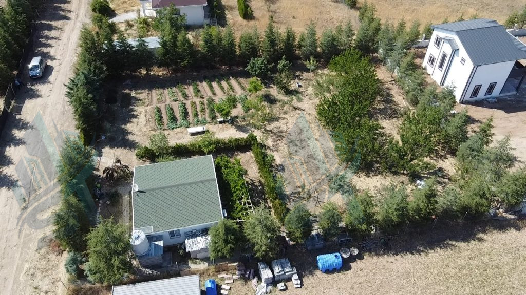 GÖLBAŞI HACILAR’DA İMARLI ARSA / 1+1 KONUT / MEYVE BAHÇESİ - ANKARA GÖLBAŞI HACILAR
